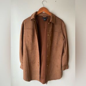 Faux brown suede shacket - gold detail